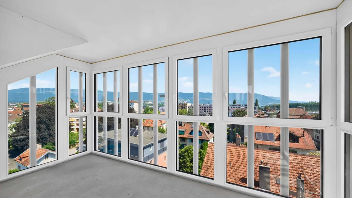 Bureaux exceptionnels dans une tour privative avec vue à 360°