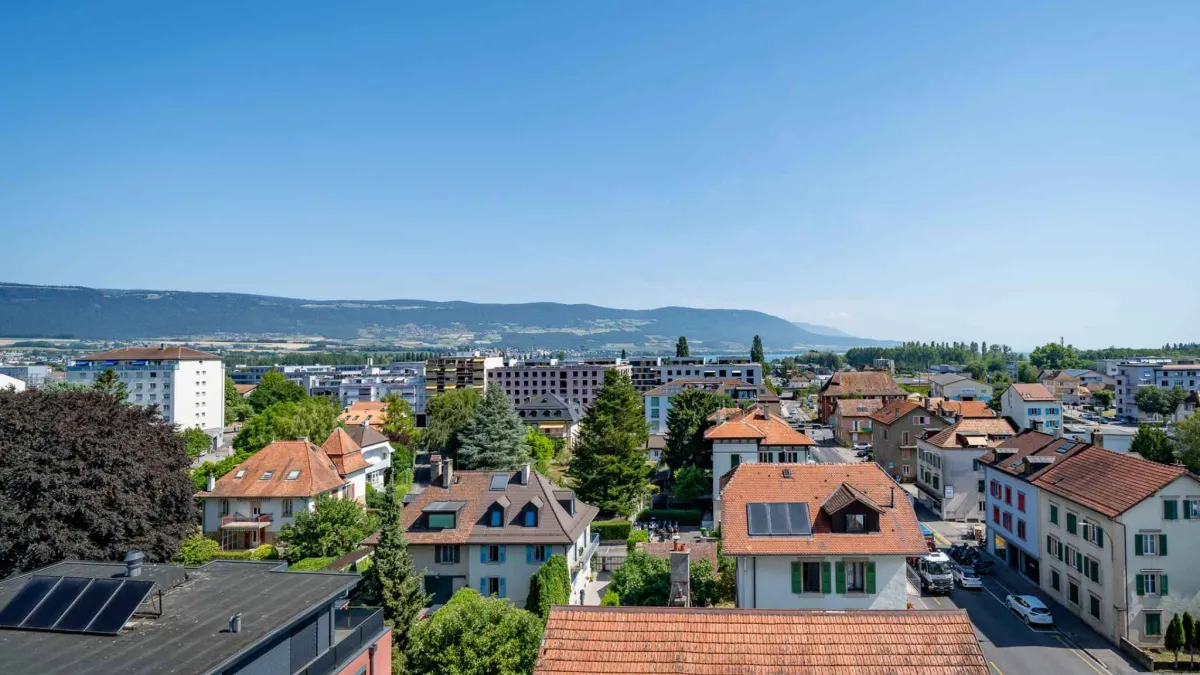 Bureaux exceptionnels dans une tour privative avec vue à 360°