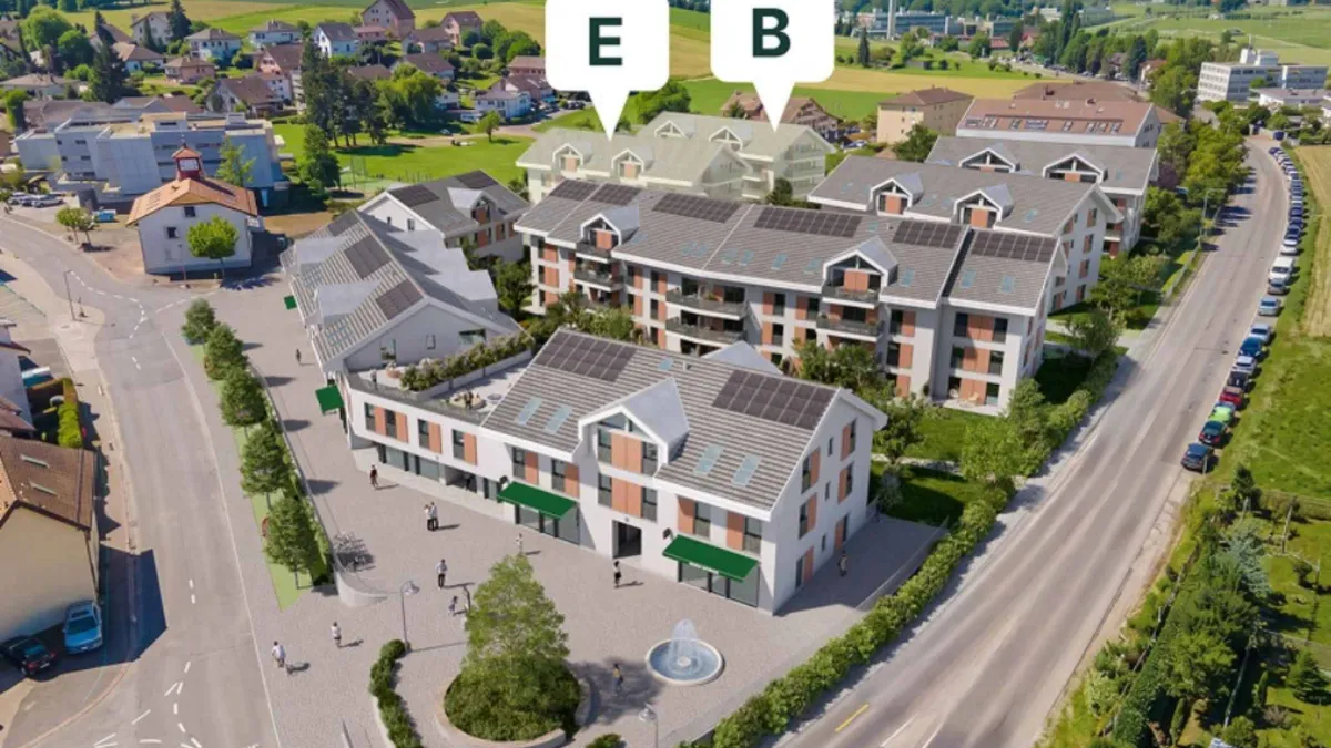 Combles: Spacieux 2.5 pièces avec balcon de 7m²