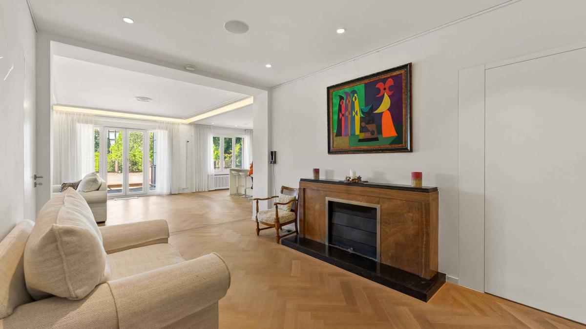 Magnifique appartement de 4.5 pièces avec grande terrasse de 140 m²