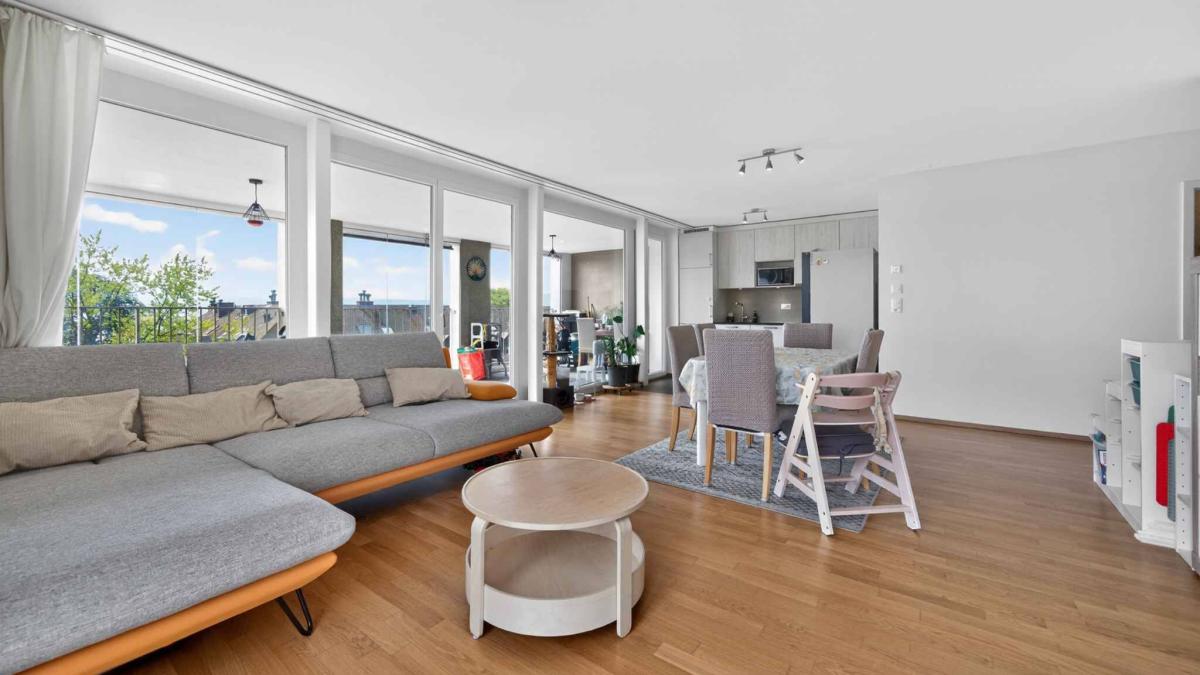 Bel appartement avec vue sur le lac et les montagnes 