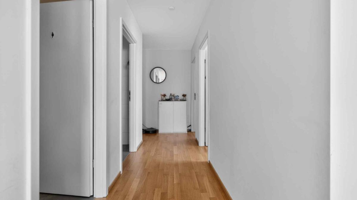 Bel appartement avec vue sur le lac et les montagnes 