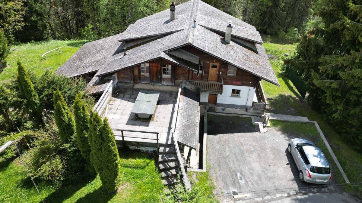 Authentique chalet de montagne avec vaste capacité d’hébergement