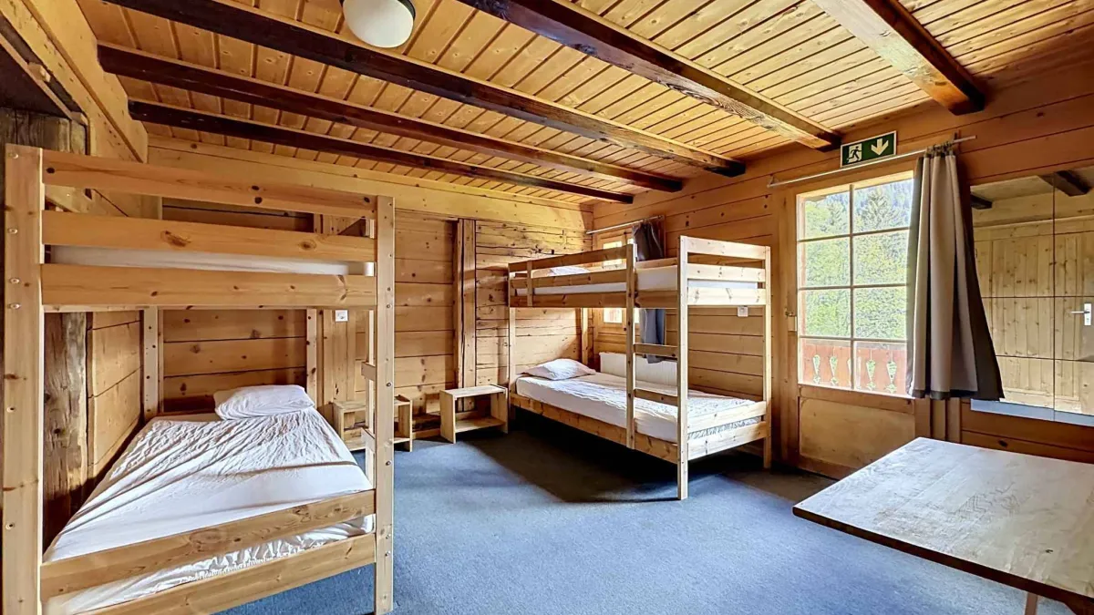 Authentique chalet de montagne avec vaste capacité d’hébergement