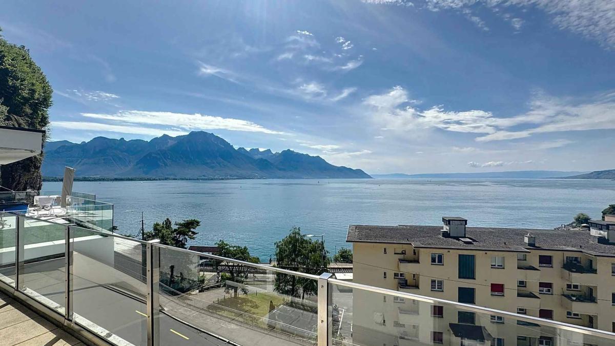 Attique 3.5 pièces avec très belle vue sur le lac