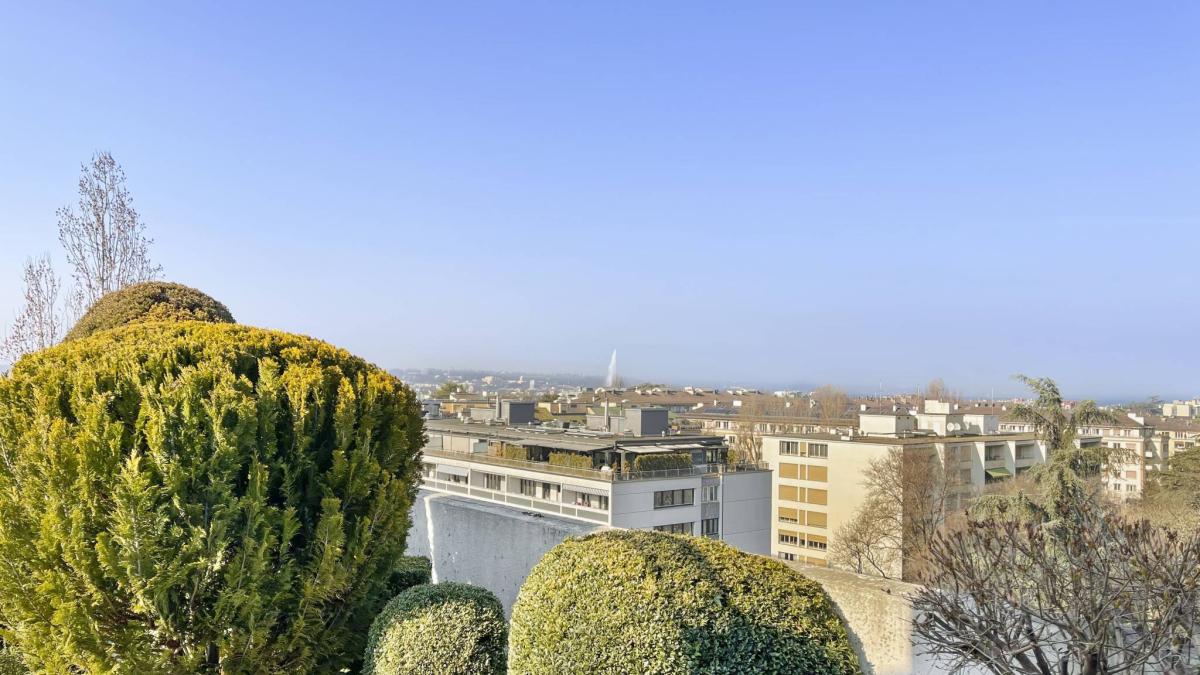 Champel – Florissant | Attique d’Exception avec Terrasse Panoramique