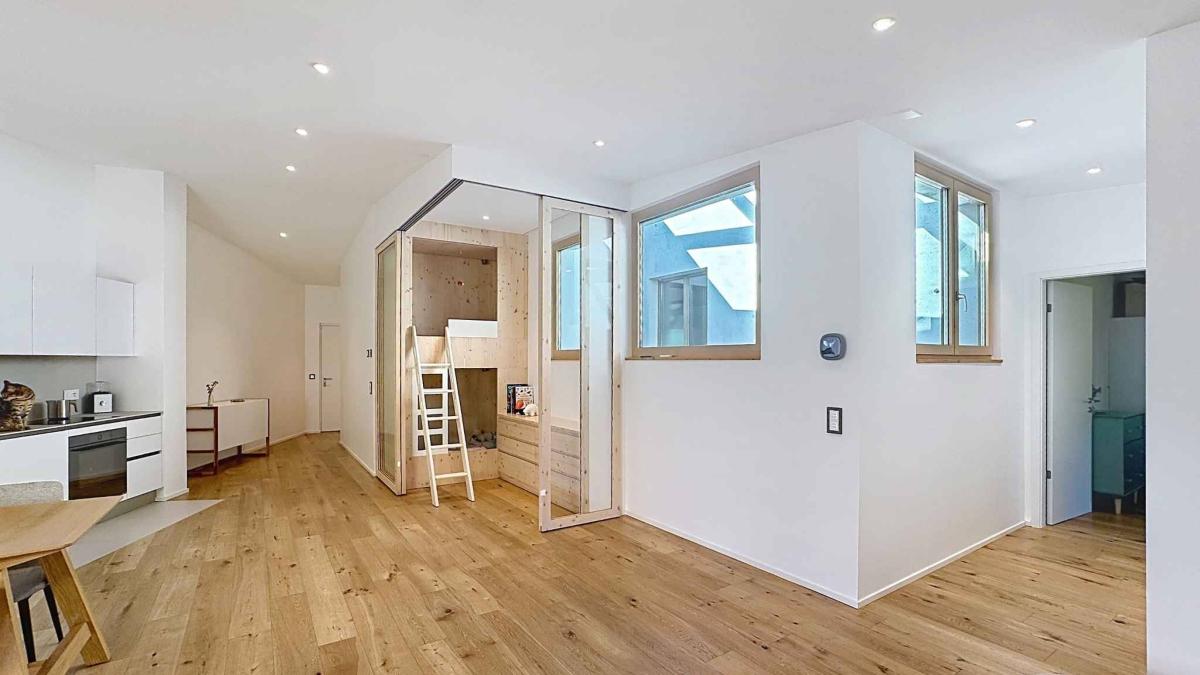 2.5 pièces Style Loft avec Loggia - Ultra Centré