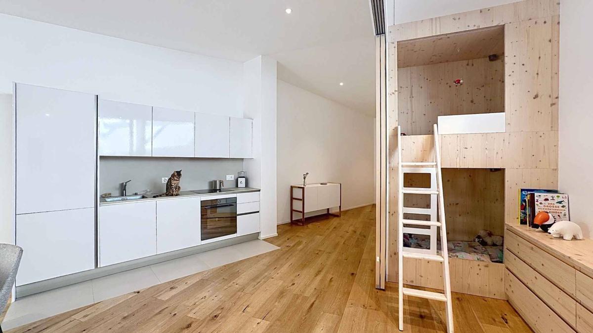 2.5 pièces Style Loft avec Loggia - Ultra Centré