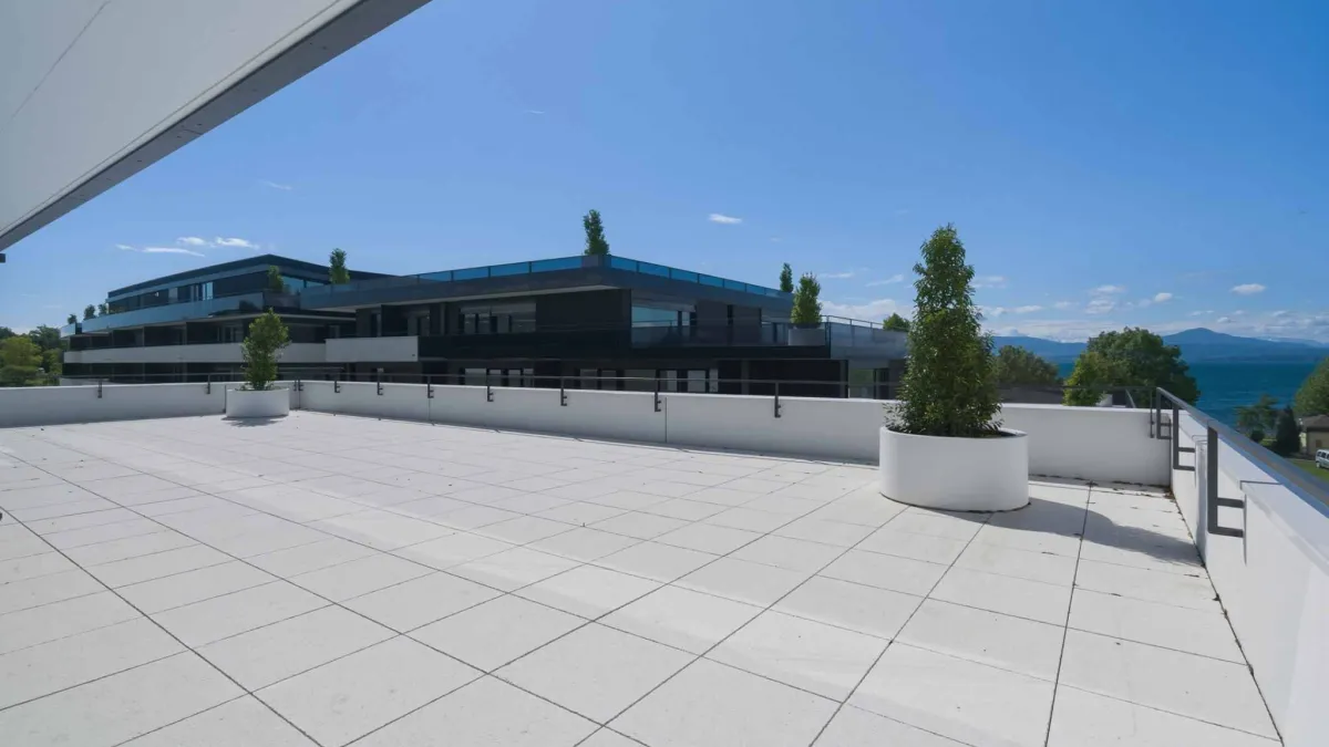 Appartement neuf de  standing - 4.5 pièces en angle avec terrasse de 164m²