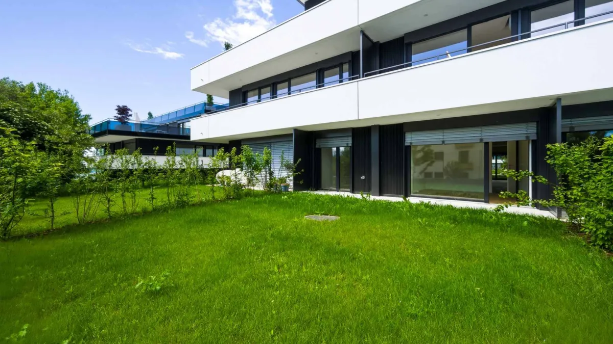 Appartement neuf de 3.5 pièces avec avec doubles espaces extérieurs