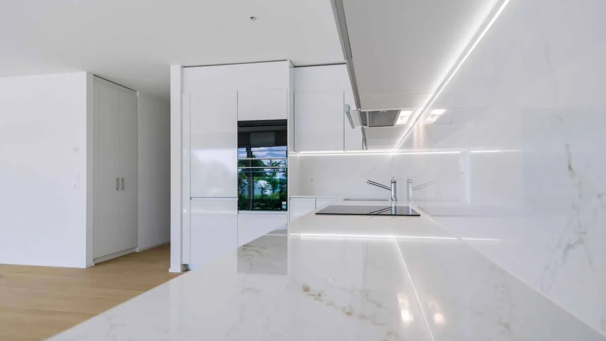 Appartement neuf de standing - 5.5 pièces en angle avec terrasse et jardin privatif