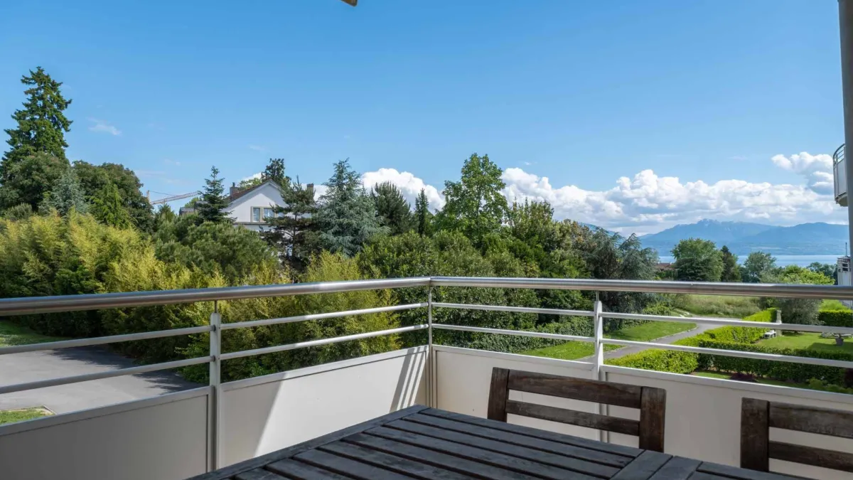 Appartement de 4.5 pièces situé à cinq minutes à pieds du bord du lac 