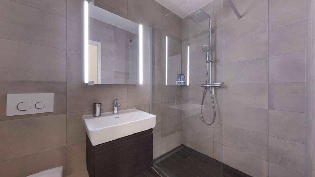 Appartement de 4.5 pièces situé à cinq minutes à pieds du bord du lac 