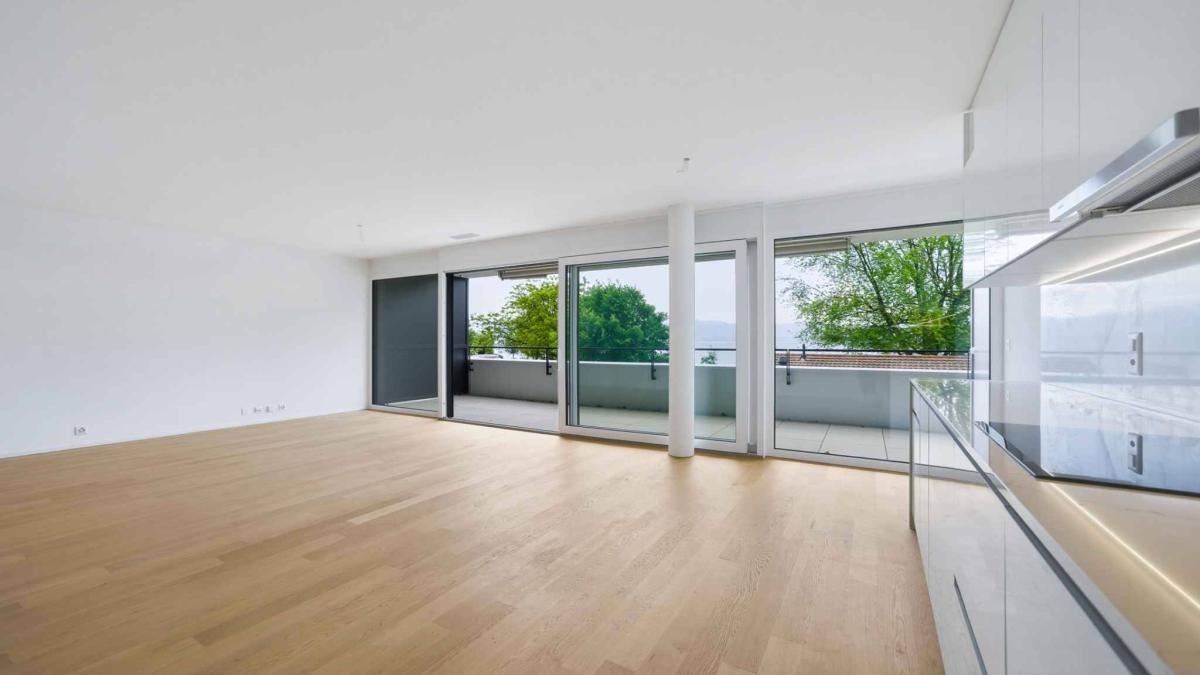 Appartement neuf - 4.5 pièces traversant avec 2 balcons - Vue lac