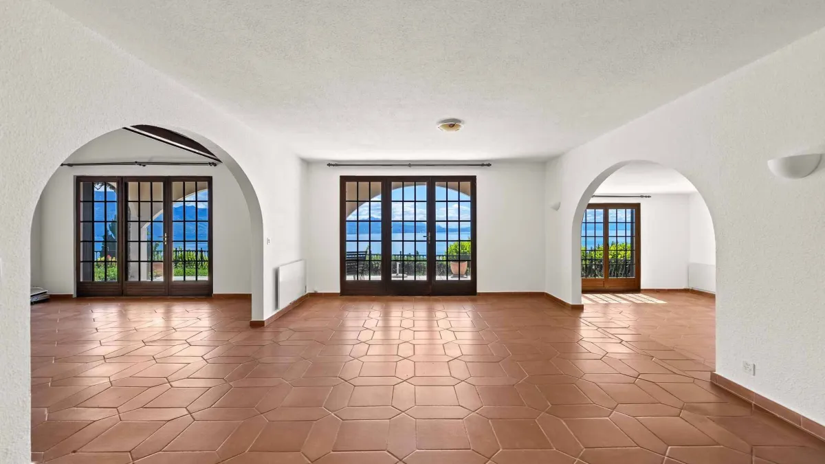 Élégante villa provençale avec piscine et vue panoramique sur le bassin lémanique et les Alpes