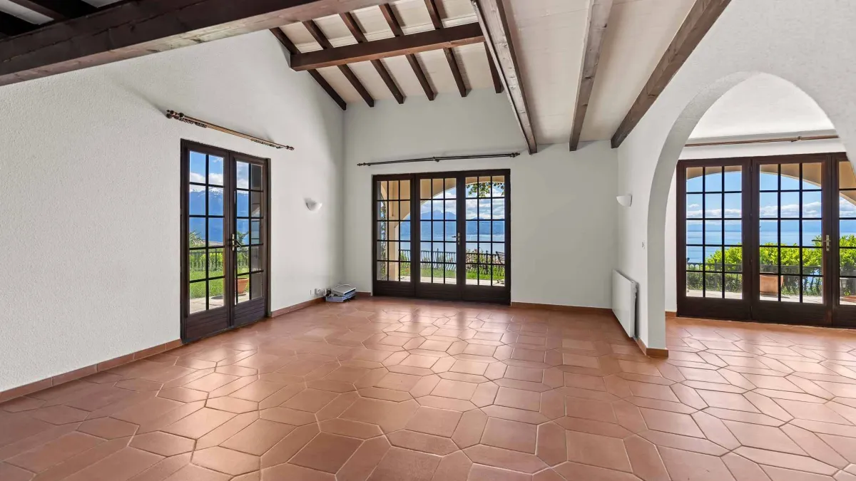 Élégante villa provençale avec piscine et vue panoramique sur le bassin lémanique et les Alpes