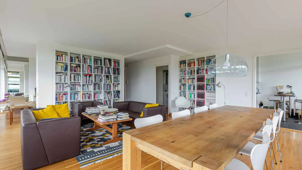 APPARTEMENT LUMINEUX DE 4 PIÈCES