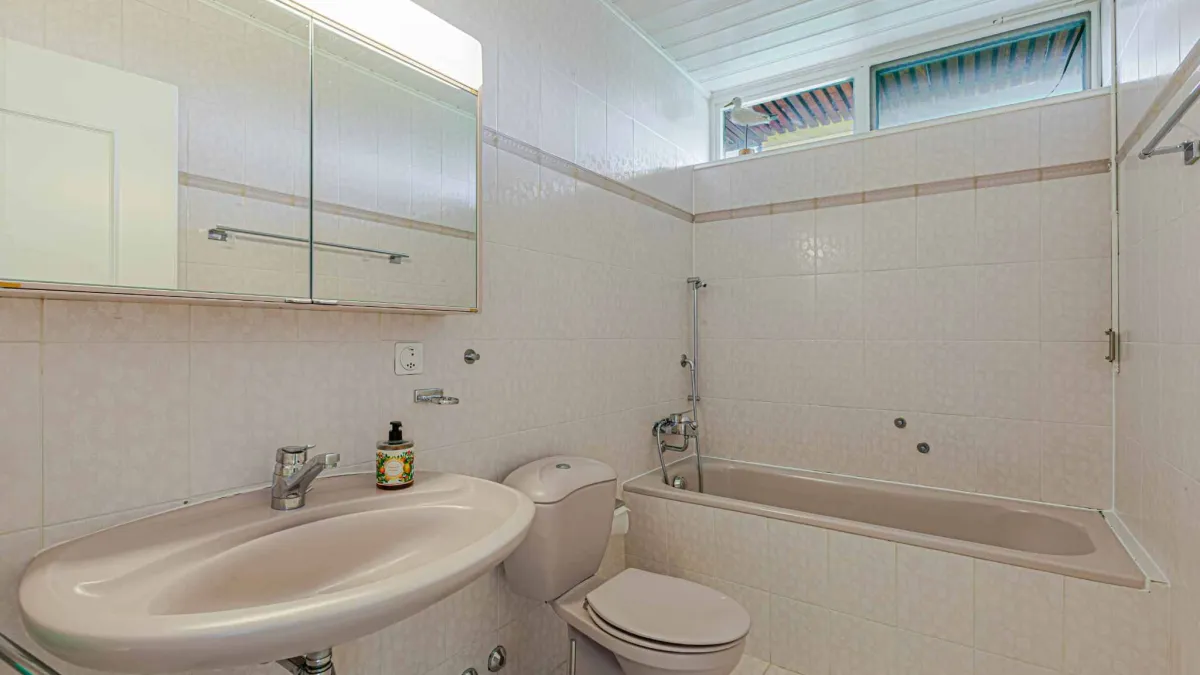 APPARTEMENT LUMINEUX DE 4 PIÈCES