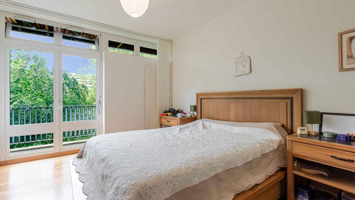 APPARTEMENT SPACIEUX DE 5 PIÈCES