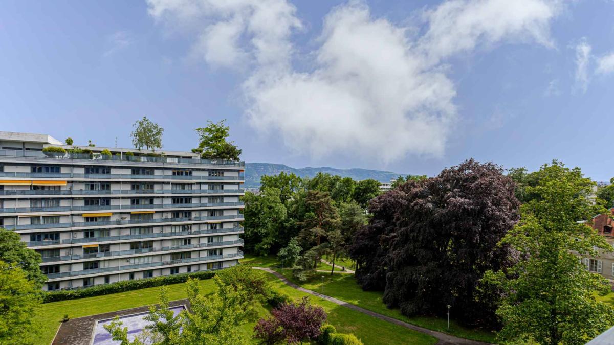 APPARTEMENT SPACIEUX DE 5 PIÈCES