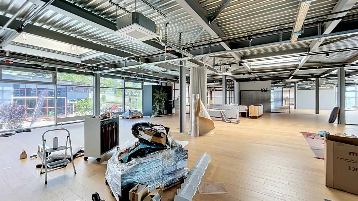 Environ 765m2 pour créer votre futur buisness - Industrielle 11