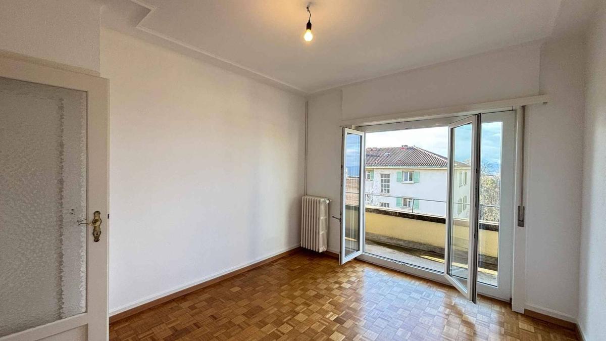 Bel appartement de 2.5 pièces à deux pas du parc de Valency