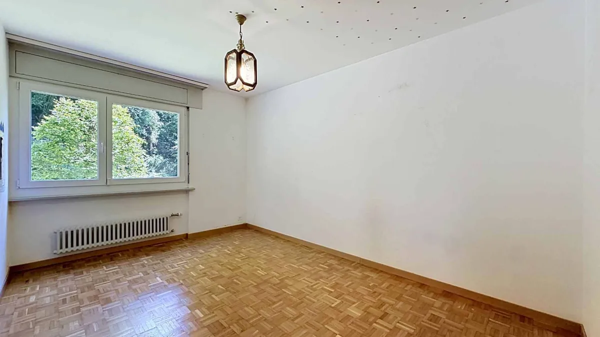 Bel appartement traversant de 4,5 pièces avec terrasse et jardin