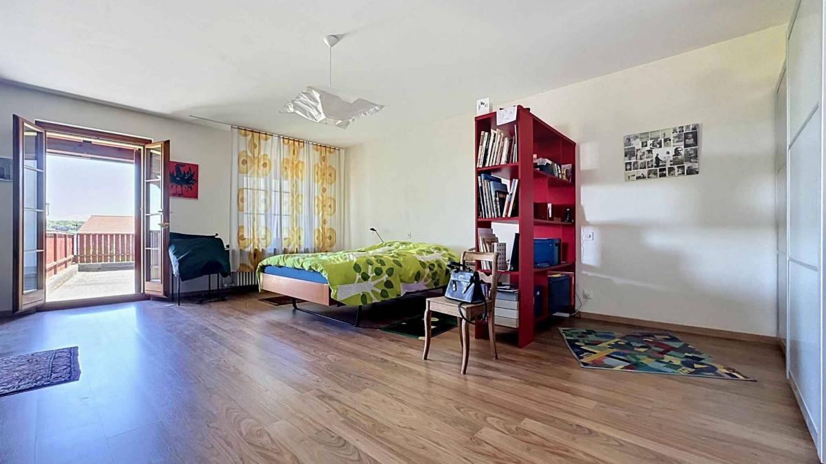 Maison de 6.5 pièces avec potentiel de construction