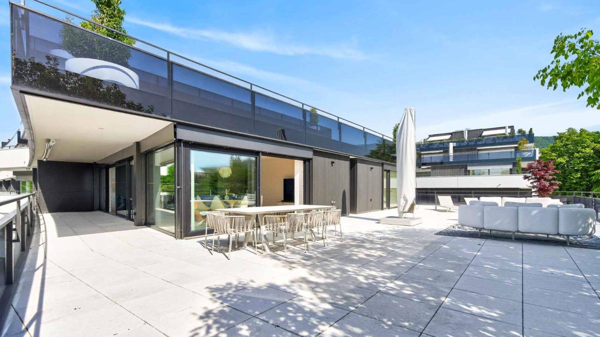 Appartement neuf en angle de 5.5 pièces avec terrasse de 200m² - Vue lac Léman