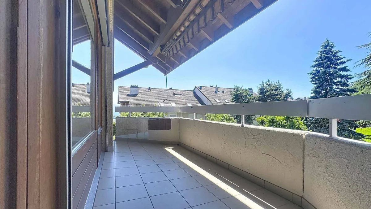 Magnifique appartement de 6.5 pièces avec balcon