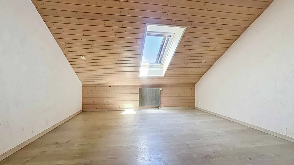Magnifique appartement de 6.5 pièces avec balcon