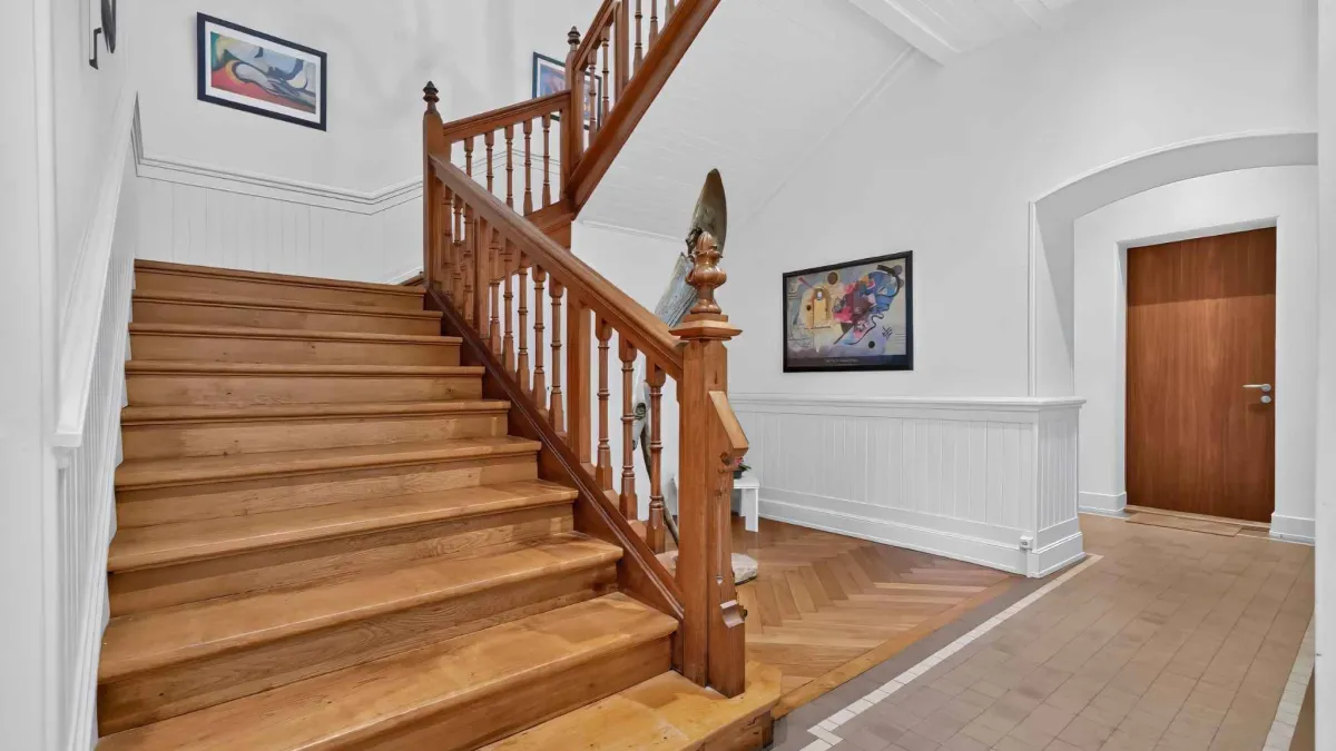 Appartement de 3.5 pièces rénové situé au coeur d'un quartier prestigieux