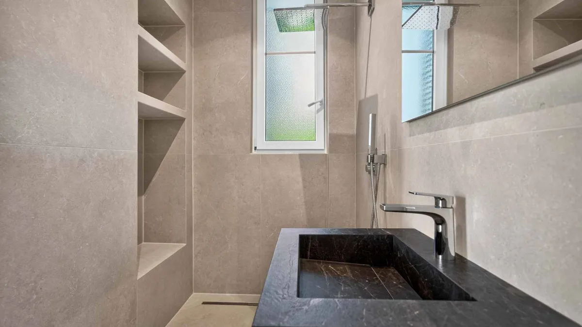 Appartement de 3.5 pièces rénové situé au coeur d'un quartier prestigieux