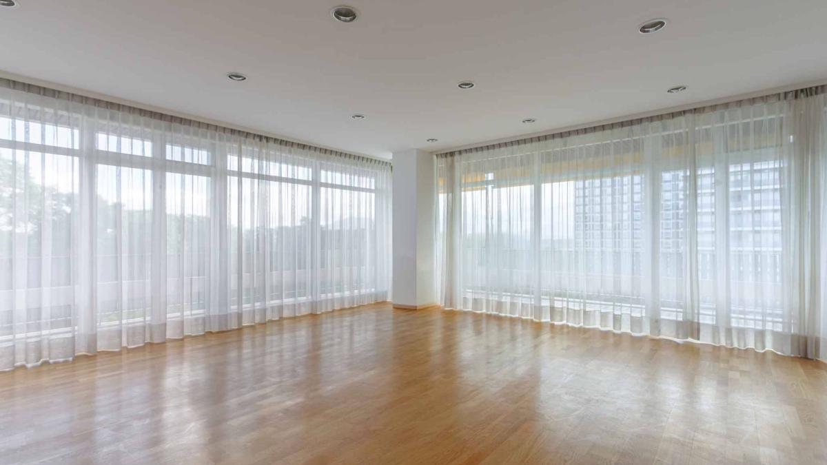 APPARTEMENT DE 4 PIECES SEMI-MEUBLE