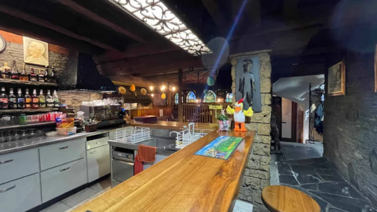 Un restaurant historique ! Une âme !  530 m²