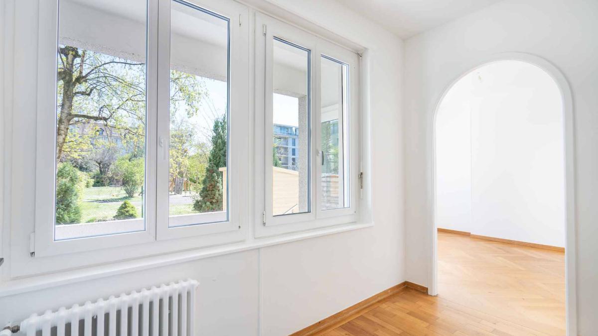 Magnifique studio rénové avec grande terrasse à Lausanne !