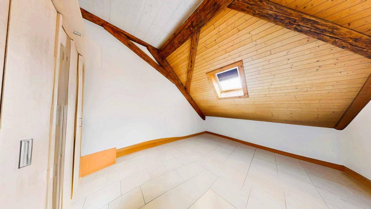 Spacieux appartement 5 pièces avec terrasse panoramique 