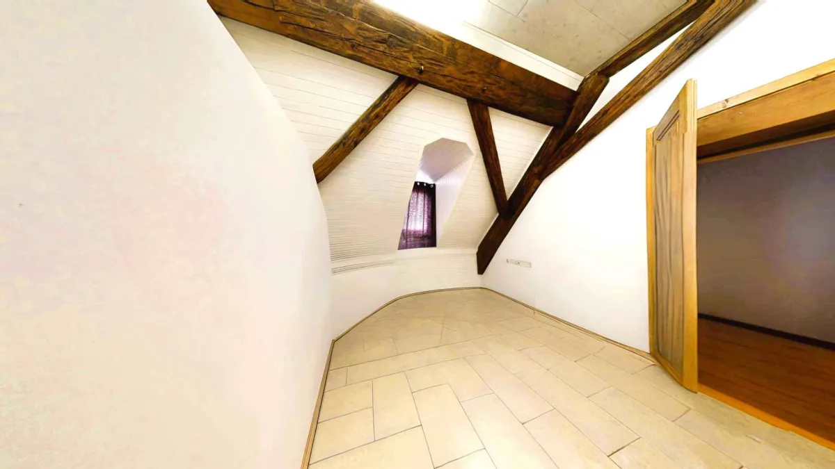 Spacieux appartement 5 pièces avec terrasse panoramique 