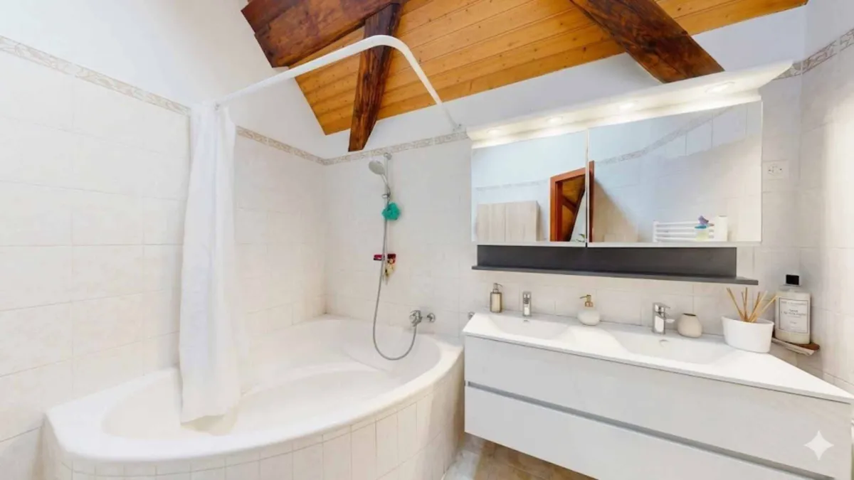 Spacieux appartement 5 pièces avec terrasse panoramique 