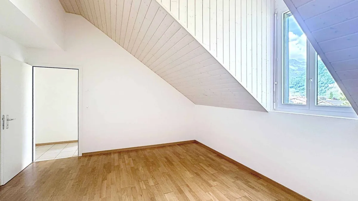 Grand 4.5 pièces de 137.7 m2 avec mezzanine et balcons couverts