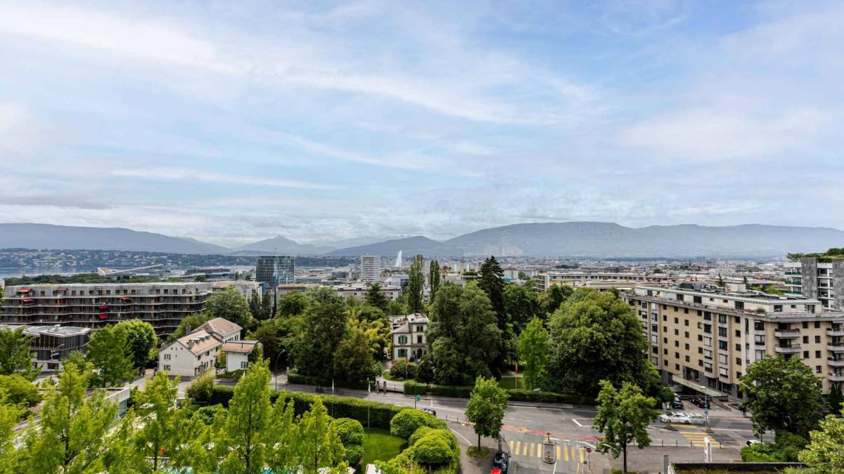 STANDING - APPARTEMENT 8 PIECES 250 m2
