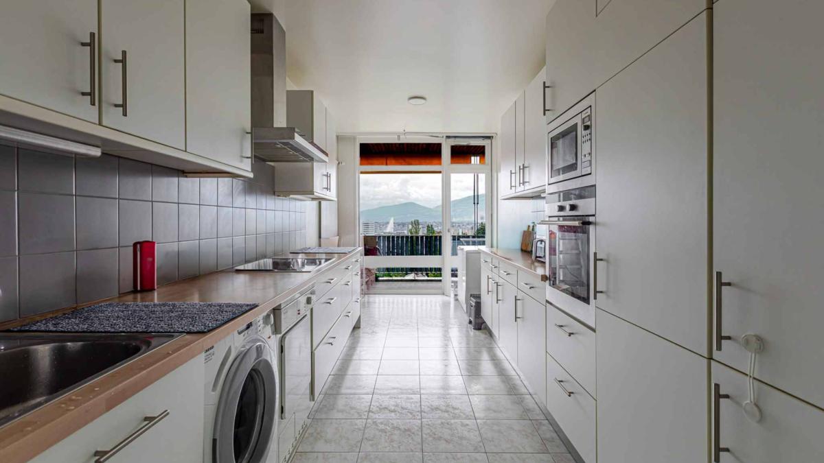 STANDING - APPARTEMENT 8 PIECES 250 m2