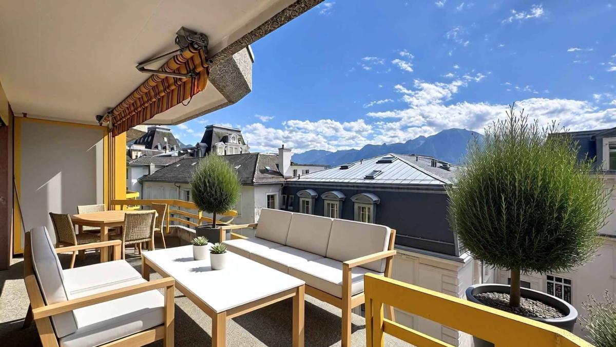 Au dernier étage - Grand 3.5 pièces sur 1 niveau de 79 m2 + balcon 
