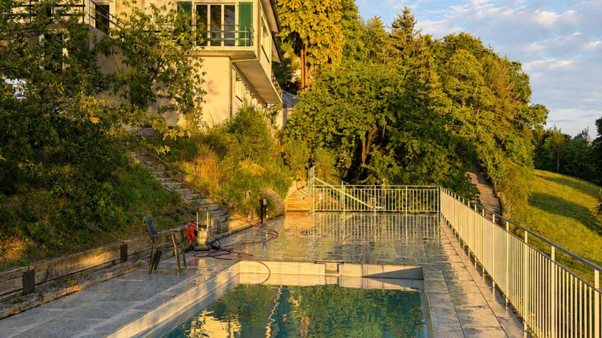 Magnifique villa avec piscine à Epalinges