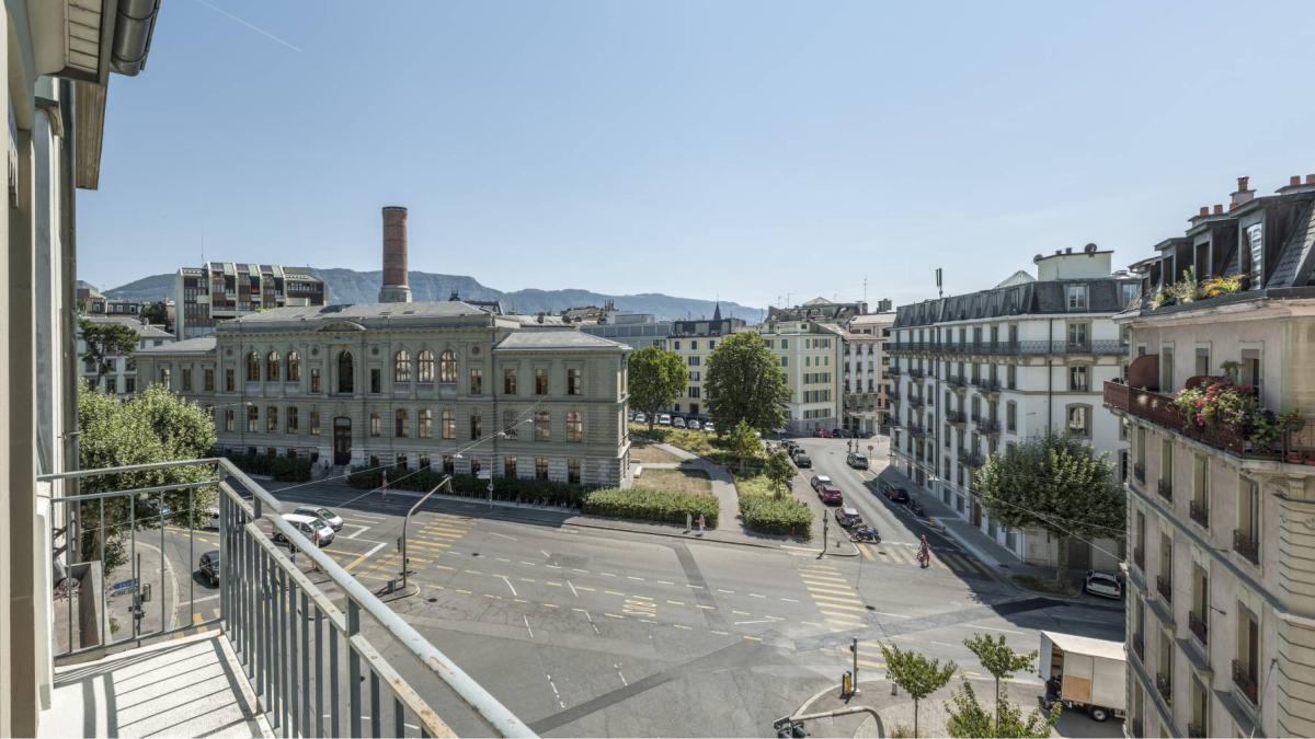 SPLENDIDE SURFACE DE BUREAUX DANS UN QUARTIER PRESTIGIEUX