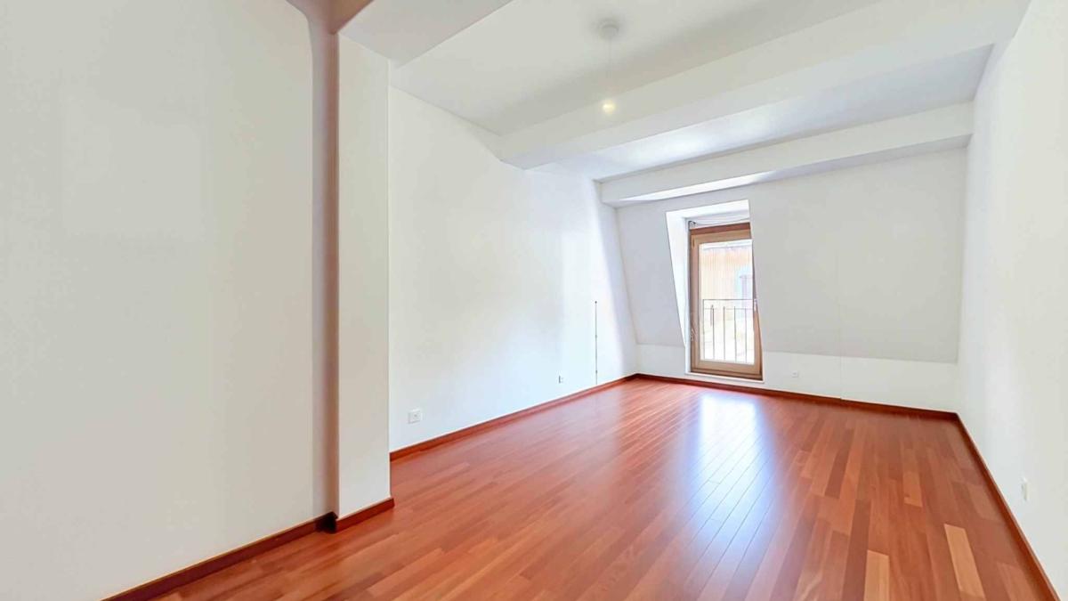 Spacieux appartement de 3,5 pièces au cœur du Vieux-Montreux