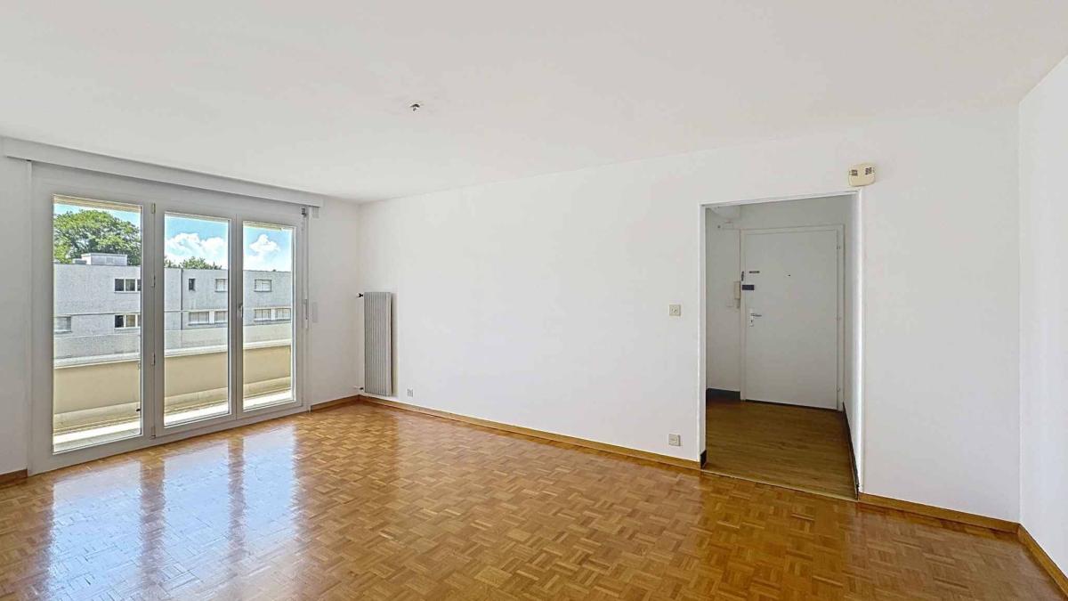Lumineux 3.5 pièces de 77.5  m2 + grand balcon 17.5 m2