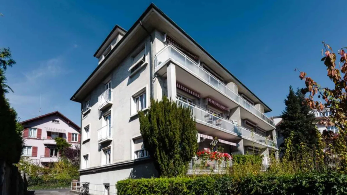 Charmant appartement 2,5 pièces à Pully avec magnifique vue sur le Lac