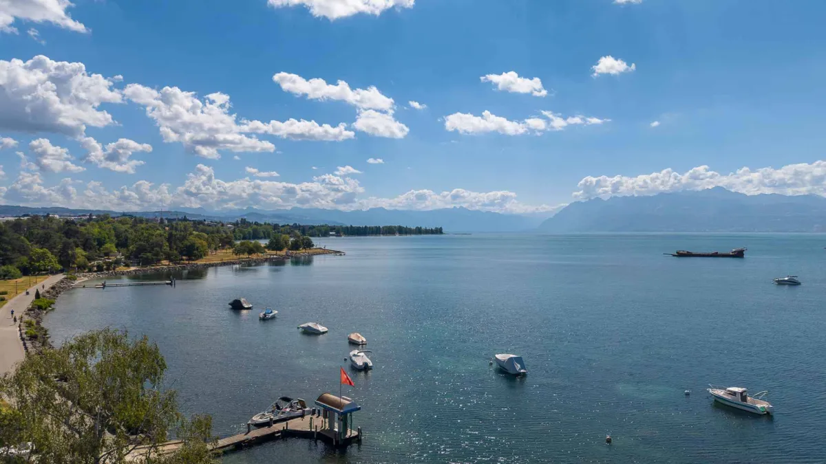 Magnifique appartement en duplex avec vue panoramique sur le lac