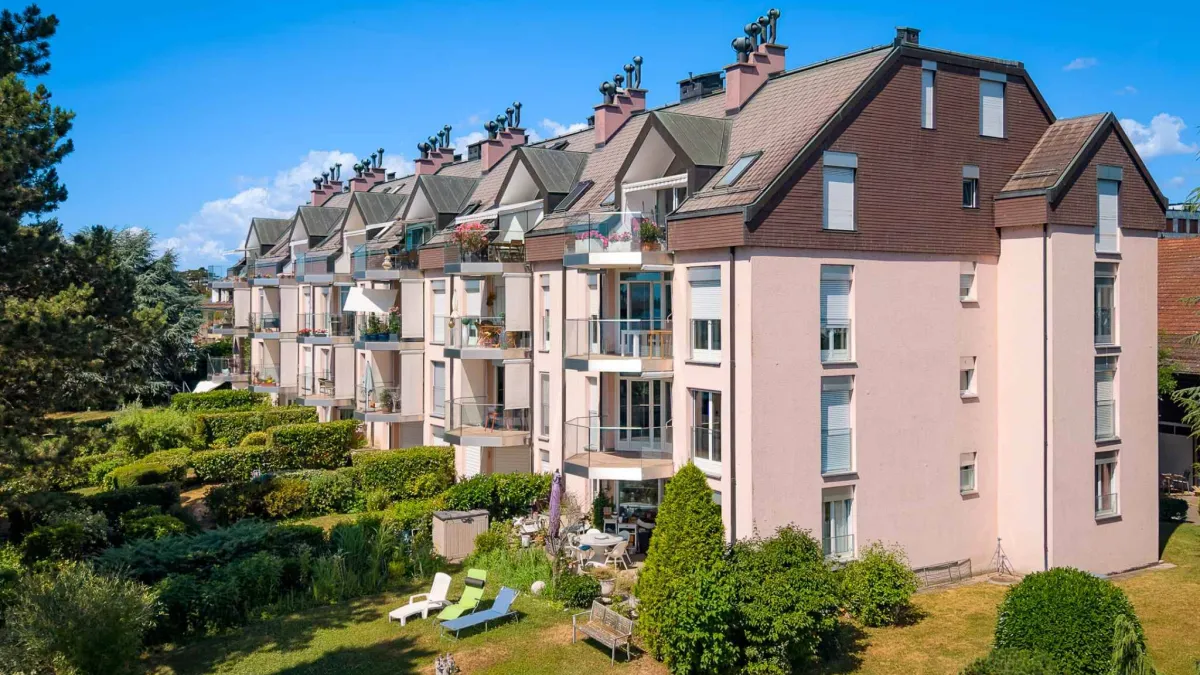 Magnifique appartement en duplex avec vue panoramique sur le lac